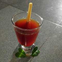 A picture of Wedang jahe.