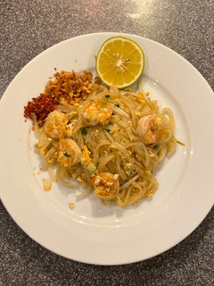A picture of Simple Pad Thai.