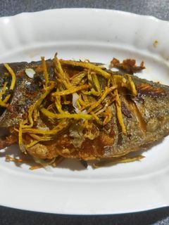 乾煎肉鯽魚 的食譜成品照片