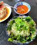 Bầu chần tôm kho đánh ruốc Huế