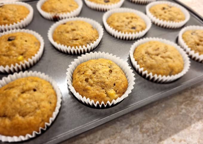 Chocolate Chip Banana Muffins