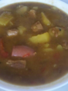 Una foto de Potaje de lentejas con carne, patatas, chorizo y morcilla
