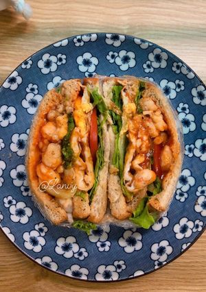 Hình của món Sandwich trứng tôm.