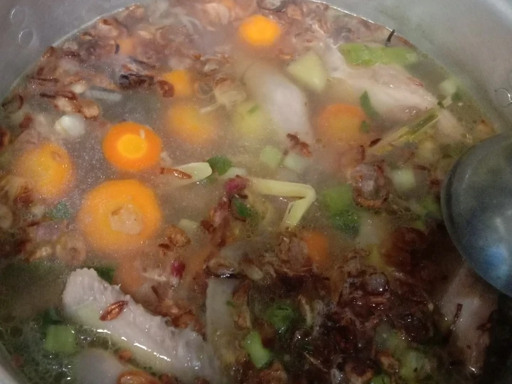 Langkah Mudah untuk Menyiapkan Resep Sop ayam kampung kuah rempah yang Bikin Ngiler Anti Ribet, Sempurna