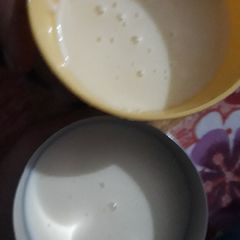 A picture of Mango shake.