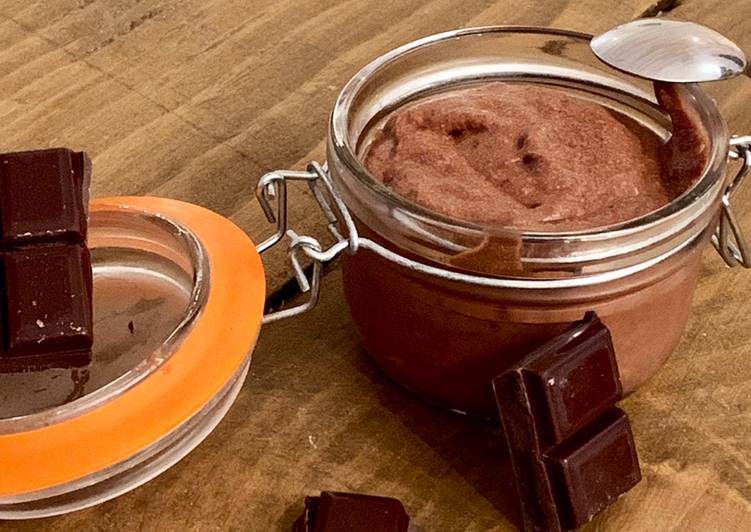 La Délicieuse Recette du Mousse au chocolat simplissime