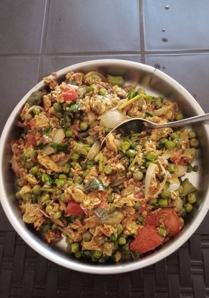 Kedvenc januàr elsejei ételem 🇮🇳Tojásos zöldborsó recept fotója