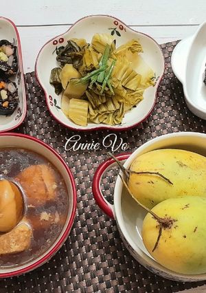 Hình của món Mâm cơm với gạo lứt.