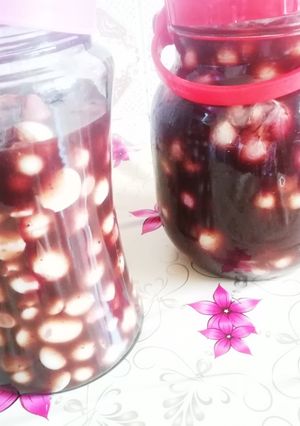 عکسی از دستور ترشی سیر یک ماهه