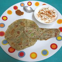 A picture of Arrowroot flour & Potato Masala Rotis.