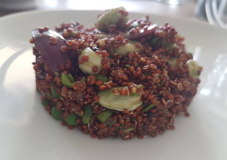 Quinoa rouge aux fèves et petit pois