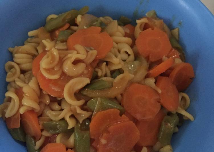 Resep Pedas Manis wortel macaron ???? bunda pasti bisa