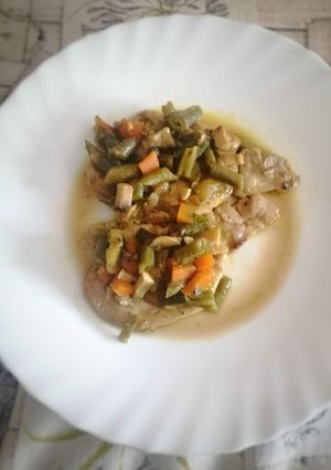 Una foto de Lomo de cerdo con verduras