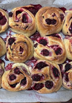 Krémsajtos, szedres csiga recept fotója