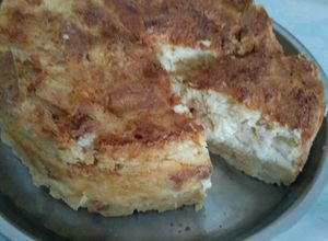 Gambar Puding Roti Whipped Cream