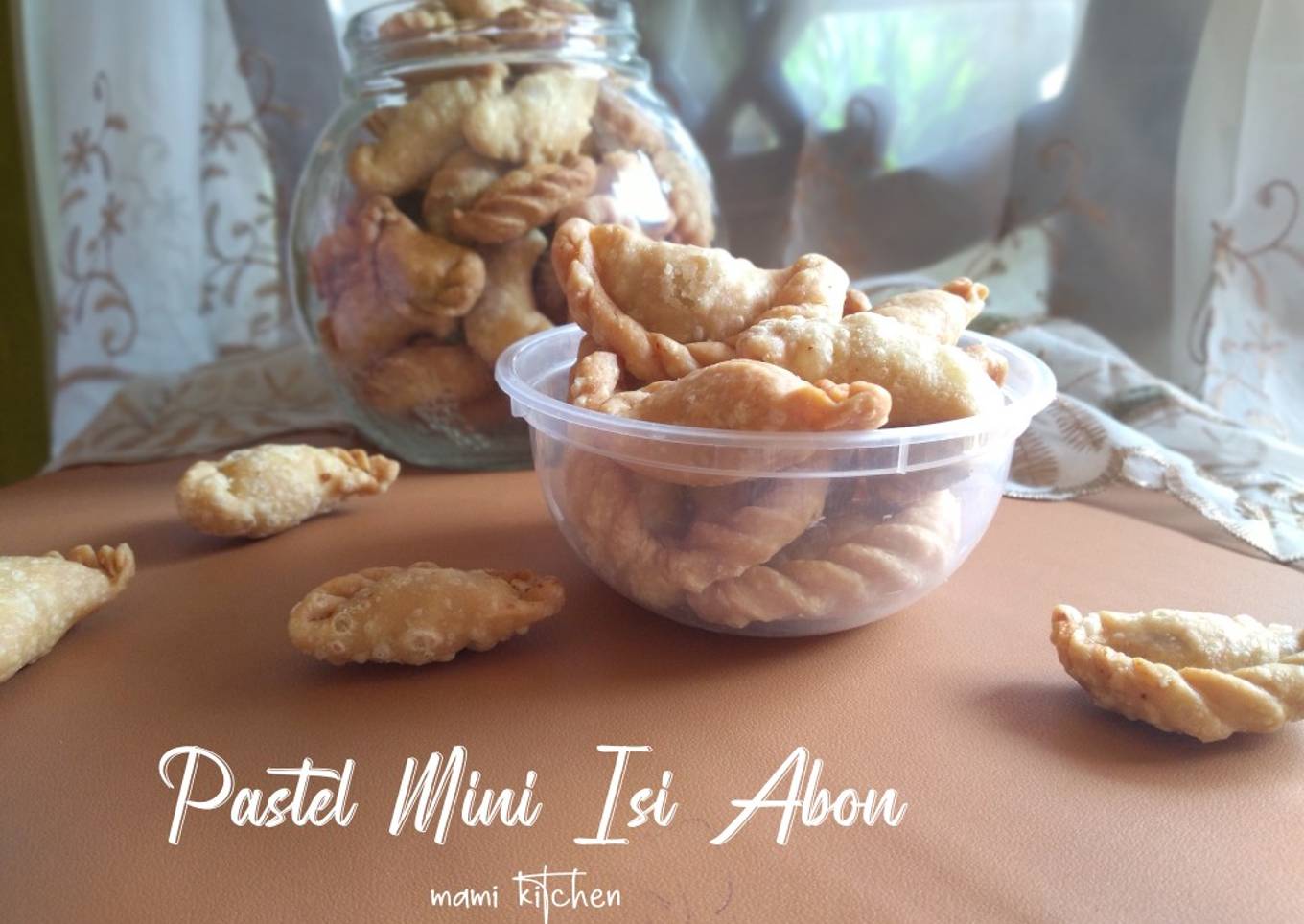 Pastel Mini Isi Abon