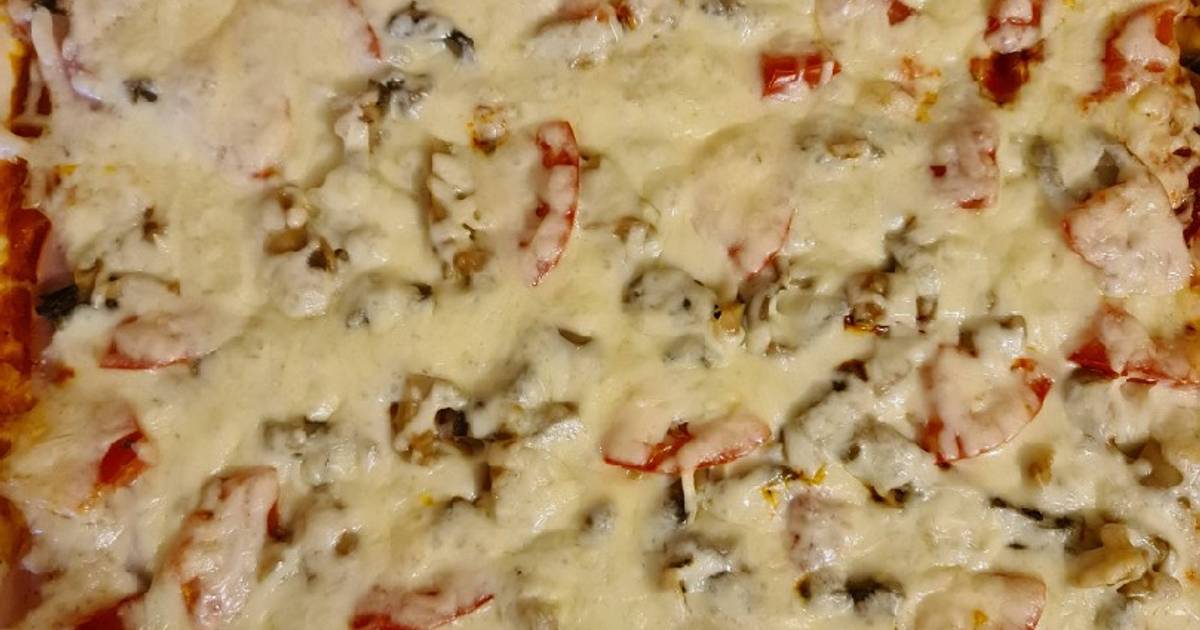 Tepsis gombás, szalámis pizza | Mónika receptje - Cookpad receptek