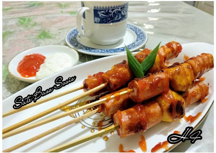Recipe of Favorite Sate Baso Sosis
