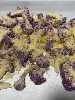 A picture of Roasted Garlic Parmesan Cauliflowers.
