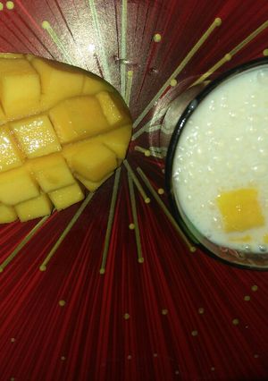 A picture of Mango shake.