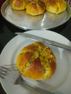Foto resep Korean cream cheese Garlic Bread