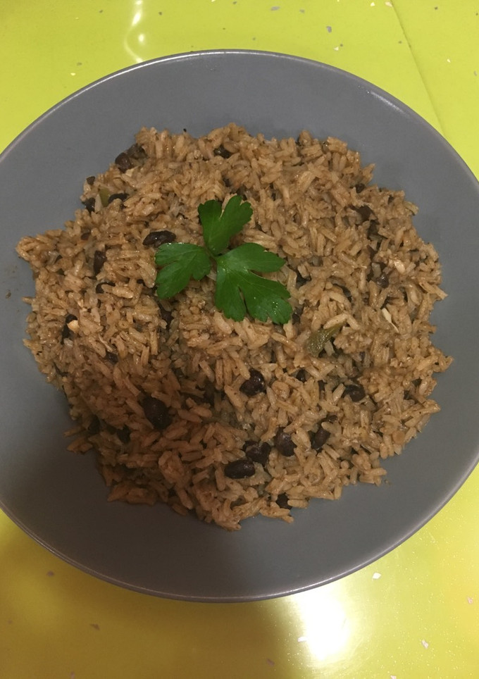 Una foto de Moro de habichuela negra🇩🇴