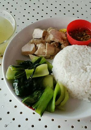 Foto resep Nasi Ayam Hainan (Hainanese Chicken Rice)