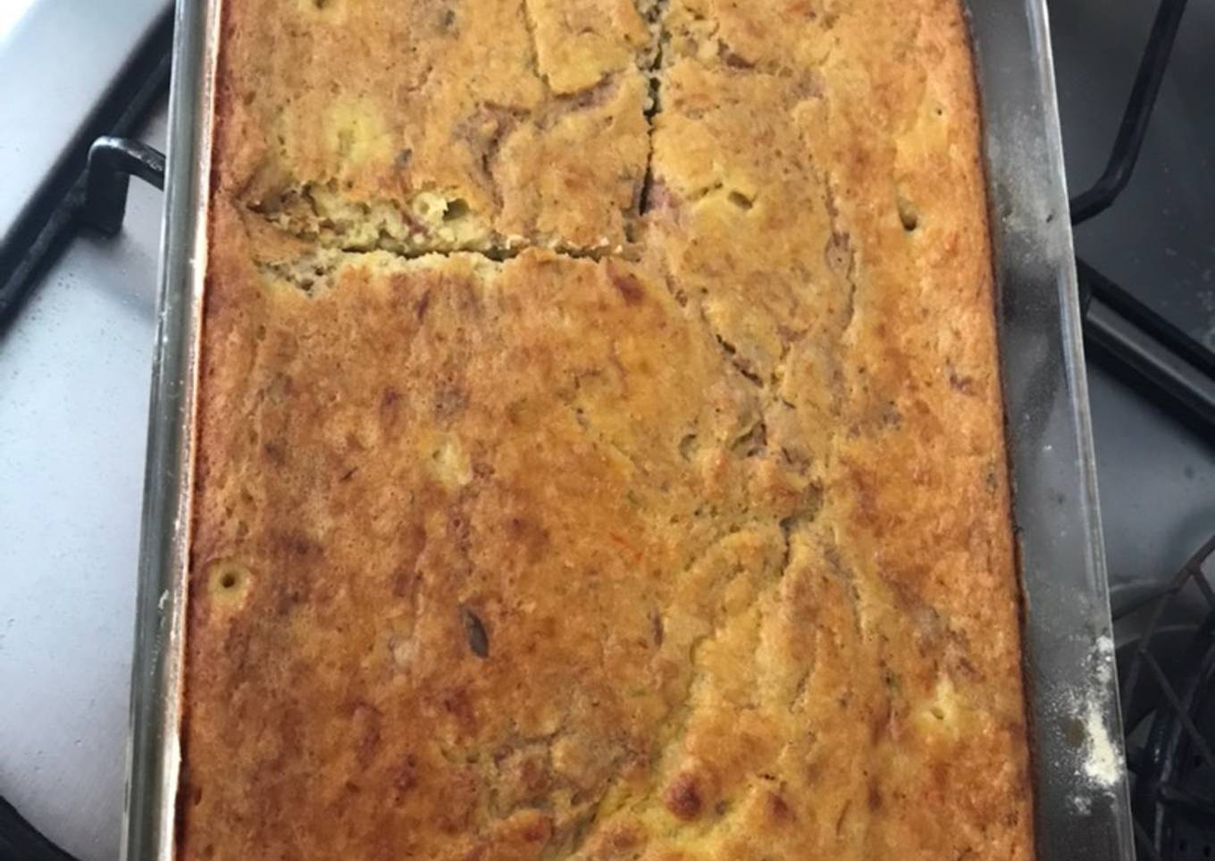 Torta de atún y maíz tierno