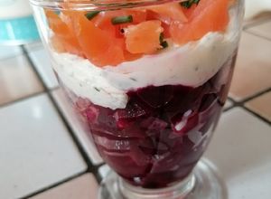 Une photo de Verrine Betterave rouge