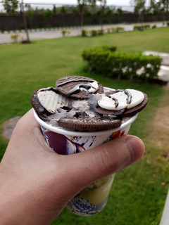 A picture of Oreo shake.