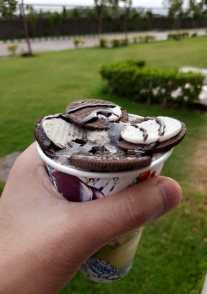 A picture of Oreo shake.