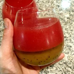 A picture of Watermelon, gin and kiwi jelly.