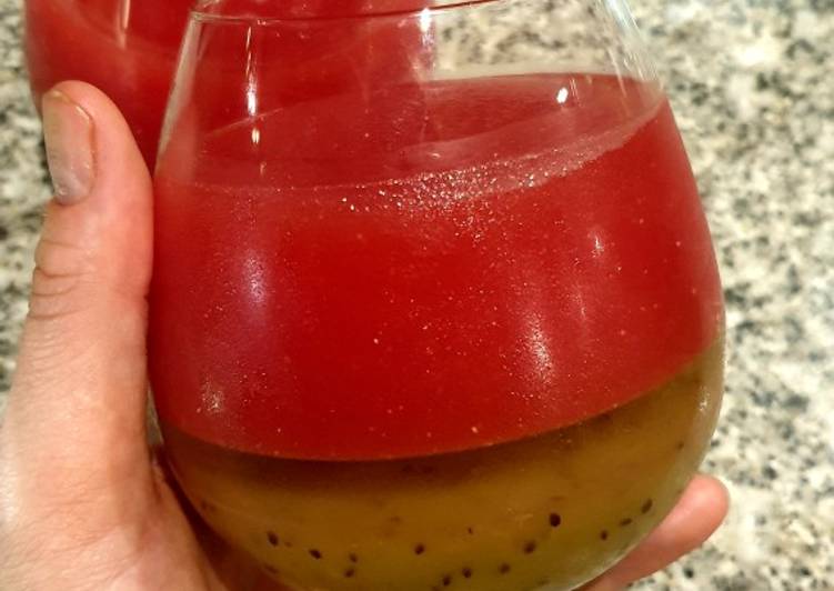 Recipe of Award-winning Watermelon, gin and kiwi jelly