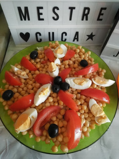 Foto de Salada de bacalhau com grão