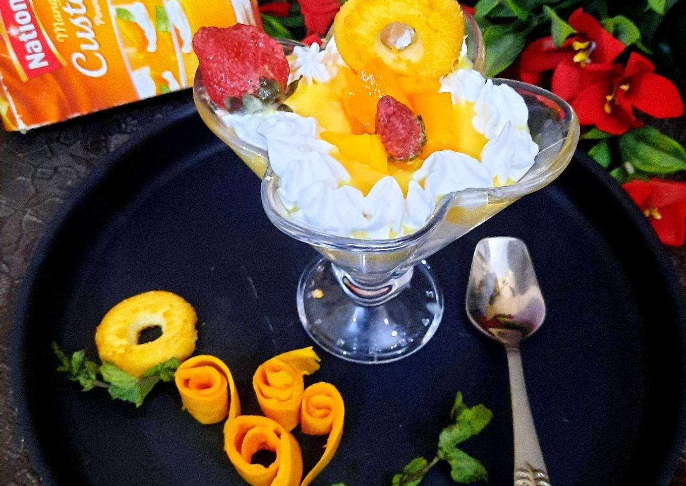 Mango creamy dessert