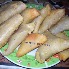 A picture of Pastry Samosa.