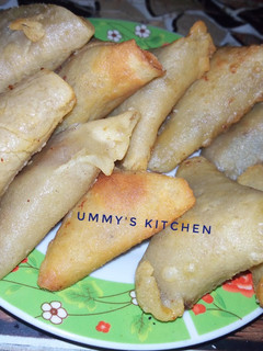 A picture of Pastry Samosa.