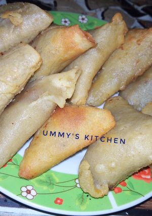 A picture of Pastry Samosa.