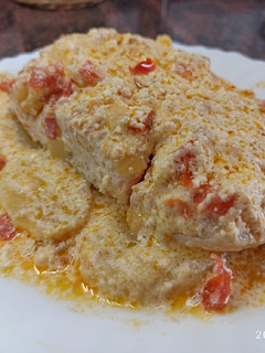 Una foto de Salmón en crema parmesano al microondas