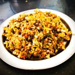 A picture of Spicy Techa. (green chilli chutney).