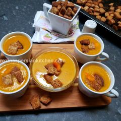 A picture of Bell Pepper Soup.