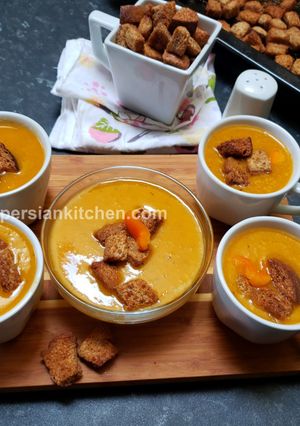 A picture of Bell Pepper Soup.