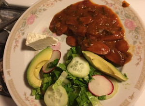 Una foto de Salchichas en salsa de tomate