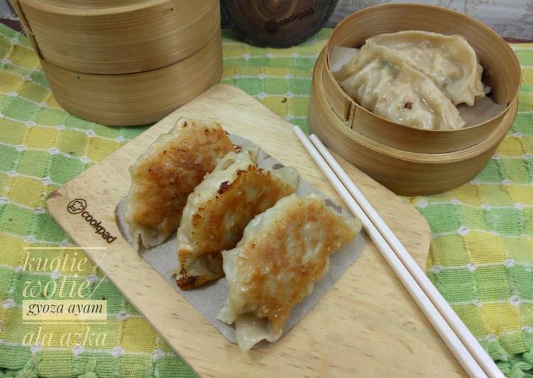 Resep Kuotie/wotie/kwotie/gyoza ayam yang Menggugah Selera