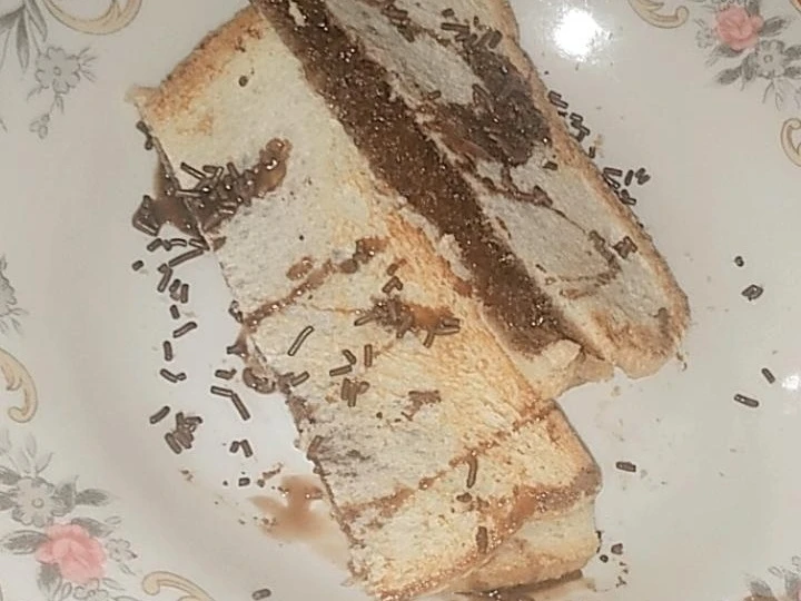 Langkah Mudah untuk Menyiapkan Resep Roti panggang double coklat yang Bisa Manjain Lidah Anti Ribet, Sempurna