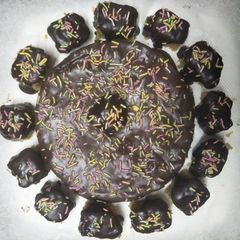 A picture of Leftover Bread/Pav chocolate cake and cakes bites.