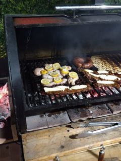 Una foto de Tortilla a la parrilla y algo más