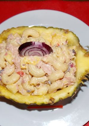 Una foto de Decoración de la ensalada fría👩‍🍳day