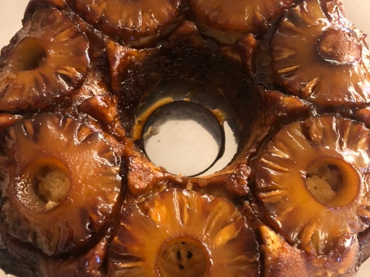 Easy Steps to Make Pineapple Upside Down Cake which Delicious