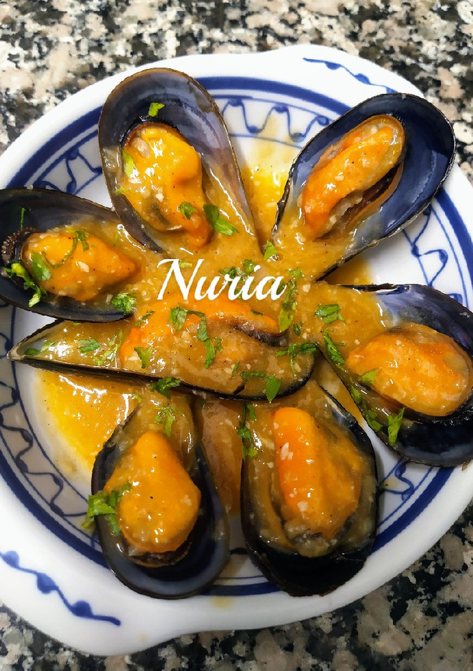 Una foto de Mejillones a la marinera